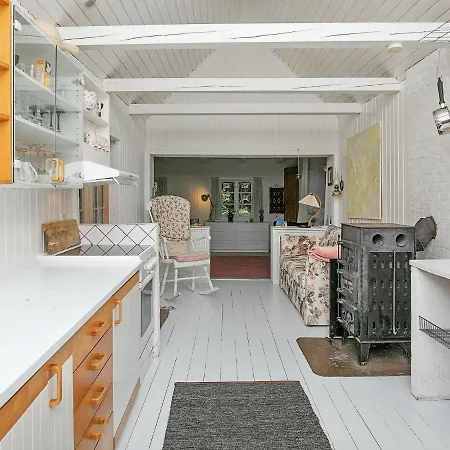 Holiday home 6 Person In R Dby *