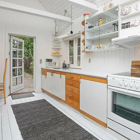 6 Person In R Dby Holiday home Rodby